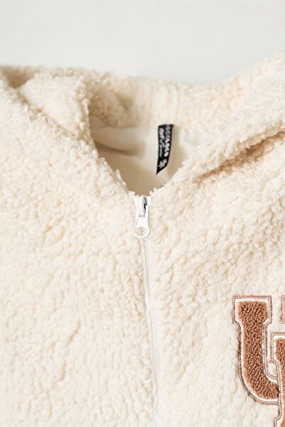 HAUSEkids 8-15 Years Lovobery Girl's Vest-Latte