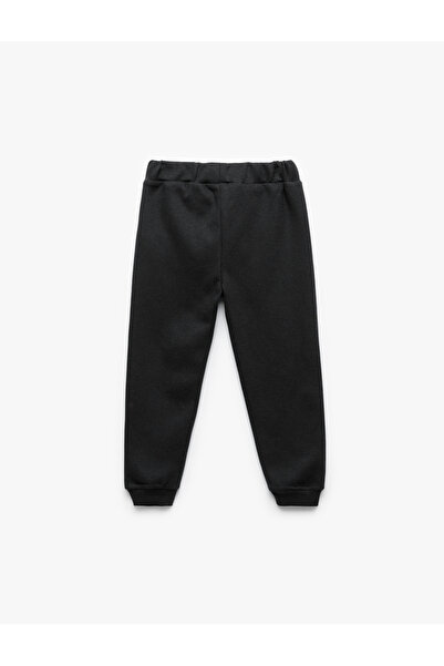 Koton Basic Jogger Sweatpants με ελαστική μέση και τσέπες