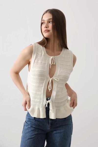 MetuCA Tie Front Vest - Brown