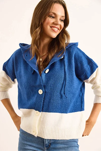Olalook Women's Blue Hooded Button Color Block Knitwear Cardigan Hrk-19000365