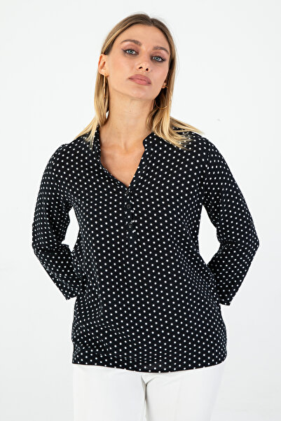 Butik Kadın Siyah Puantiyeli Hakim Yaka Yarım Patlı Viskon Gömlek 1500064 - B...