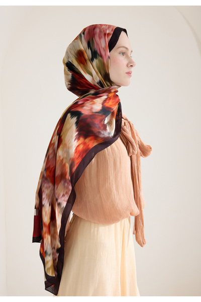 Freshscarfs Sweet Peony Flowery Viscose Shawl Black