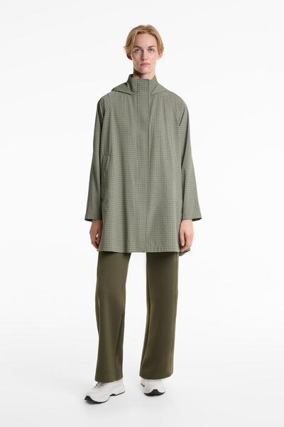 Oysho 10K waterproof extra-lightweight midi layer jacket
