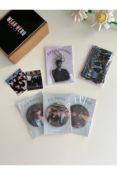 Hara Company مجموعة حزمة ملصقات وشارات وشارات وملصقات من فئة البطل الضعيف K-drama Baku Park Hu-min (Ryeoun).