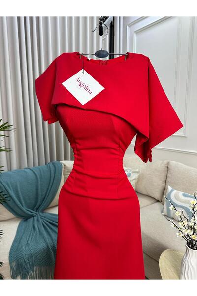 Angelinaa Manal's dress