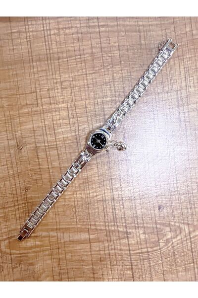 LOOQ Mimimal Women's Wristwatch with Heart Figure