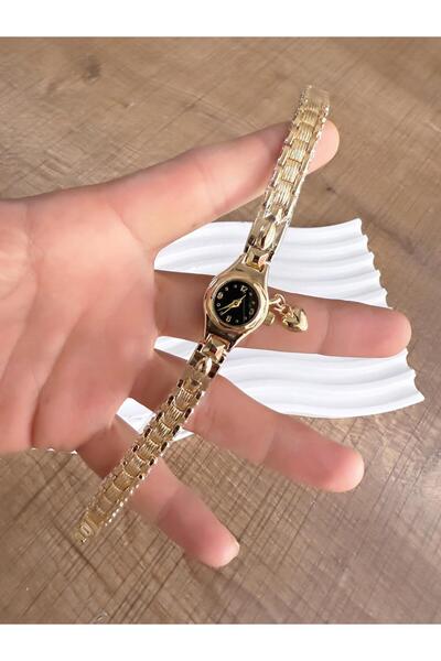 LOOQ Mimimal Women's Wristwatch with Heart Figure