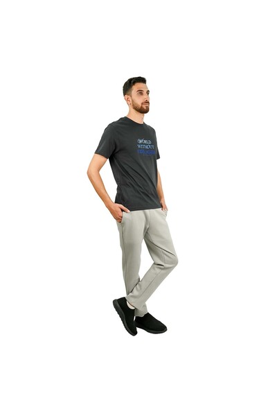 Giordano Men's World Without Strangers Print Tee - Slim Fit, Crew Neck, Cotton