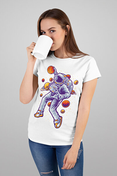 Bigonya Basketball Player Astronaut Printed, Unisex Design T-Shirt