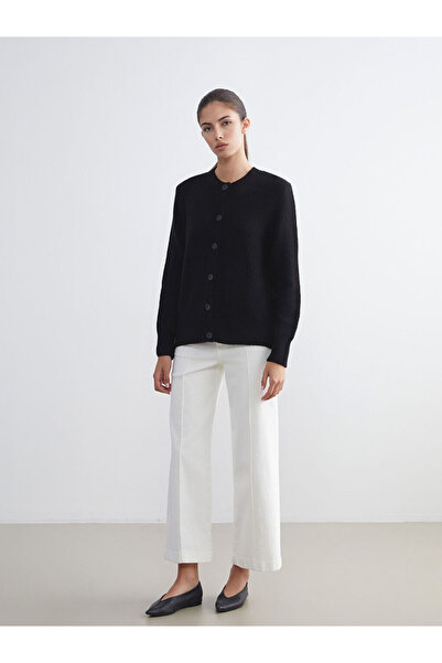 LC Waikiki Create Your Style from Uzg Store |   Crew Neck Women's Knitwear Cardigan