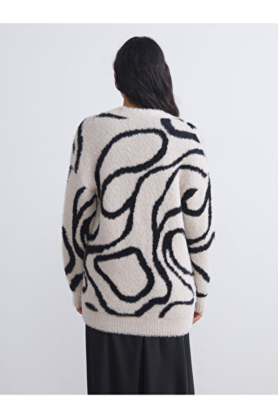 LC Waikiki Create Your Style from Uzg Store |   V-Neck Patterned Women's Knitwear Cardigan