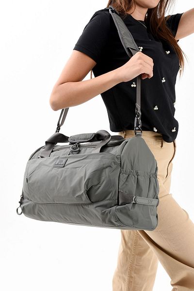 H&D COLLECTİON 571 Large Size Multi-Compartment Hand and Shoulder Bag Suitable for Sports and Daily Use 9H