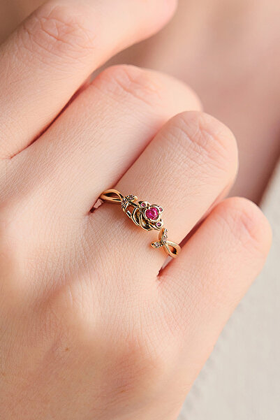 AURRARİ Gold Kırmızı Doğal Taşlı Çiçek Çelik Yüzük