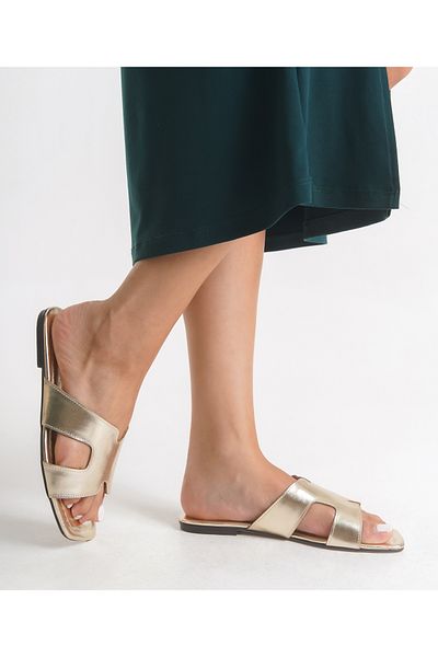 EVEREST SHOES Gold Flat Bottom Summer Women's Slippers