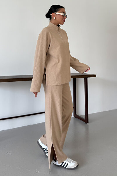 MODAGEN Kadın Bej Yarım Fermuarlı Dik Yaka Kazak Alt-Üst Pantolonlu Takım