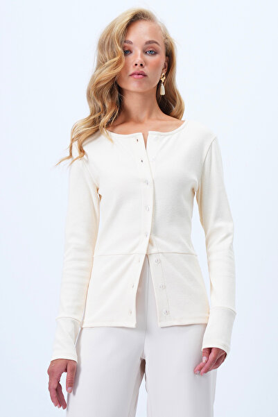 Trend Alaçatı Stili Women's Beige Wide Cuff Stitching Detailed Button Front Camisole Blouse Alc-X14400