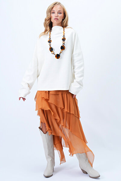 Trend Alaçatı Stili Women's Ecru Wide Stand Collar Self Textured Low Sleeve Oversize Blouse Alc-X14369