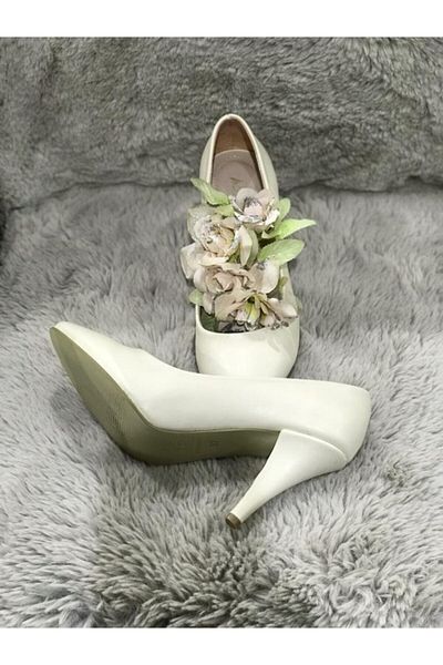 Metin Ayakkabı Bone Color Skin Leather Women's Heeled Shoes