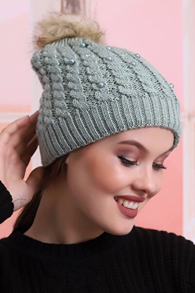 Deafox Зелена в'язана шапка з камінцями