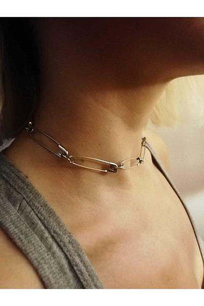 Fugusugu Safety Pin Gothic Choker