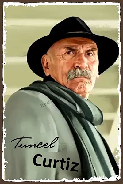 hediyeniburadabul Ξύλινος πίνακας / αφίσα με θέμα τον Τούντσελ Κούρτιζ