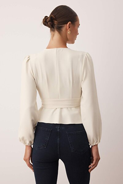 Trendyol Collection Ecru Double-Breasted Lace-Up Detailed Woven Blouse Twoaw20Bz1089