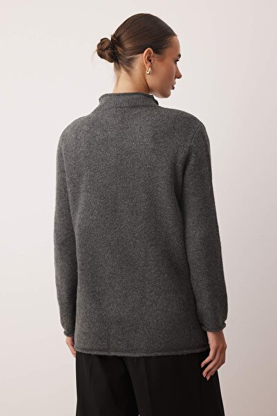 Trendyol Modest Antracit Düz Çift Plaka Triko Hırka TCTAW26TH00015