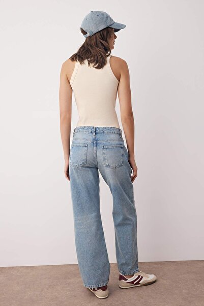 Trendyol Collection Modré volné džíny s nízkým pasem TWOAW26JE00129