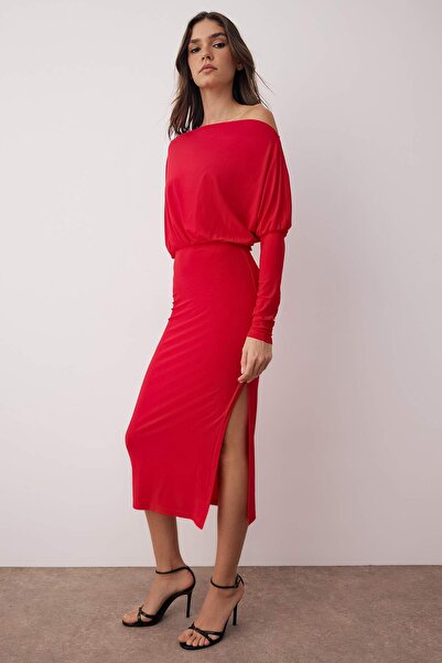 Trendyol Collection Red Straight Asymmetric One Sleeve Waist Seat Stretch Midi Knitted Dress Twoaw25El00110