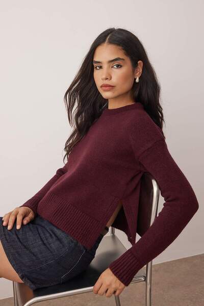 Trendyol Collection Plum Wool Soft Texture Slit Knitwear Sweater Twoaw26Kz00223