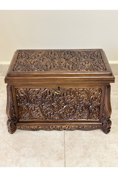 Arıkmert El Sanatları Maraş El Oyma Ceviz Ahşap Çeyiz Sandığı – 50x30x30 cm | Erva Natural Model