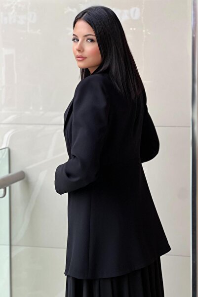 White Corner 3-Piece Set with Jacket, Embroidered Underwear and Skirt