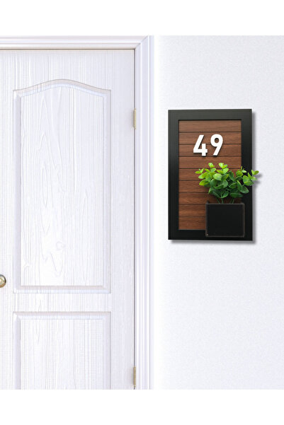 Ahşap Saksılı Kapı Numarası Şık Tasarım – Modern Görünüm
