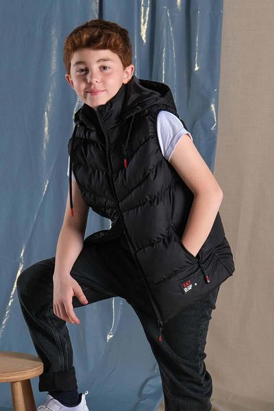 Zaziko Kids Boy's Detachable Hooded Puffer Vest 2063Y