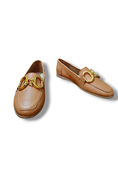 BARONES SHOES حذاء لوفر نسائي من الجلد الطبيعي بإبزيم ذهبي