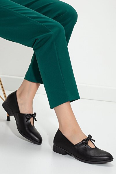 MaskButik حذاء بياتريس أسود بكعب منخفض