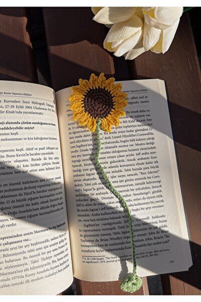 Sustaina Craft El Yapımı Örgü Ayçiçeği Kitap Ayracı – Vintage Tasarım