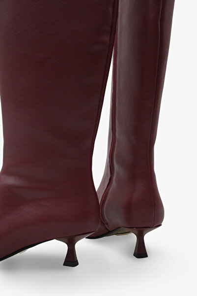 LOJO Női hegyes orrú, oldalsó cipzáras sarkú alkalmi csizma Zery Burgundy