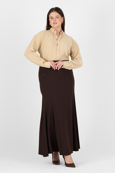 G-Line FishModelMaxi Length Brown Pleated Skirt