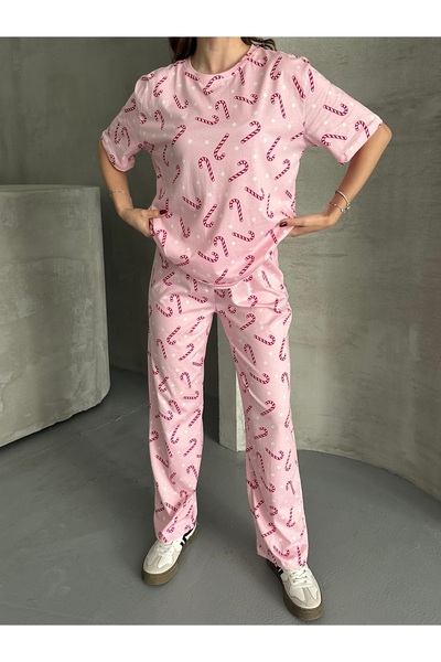 LETS BASIC Pink Candy Patterned Women's Pajama Set – Comfortable and Stylish Home Wear