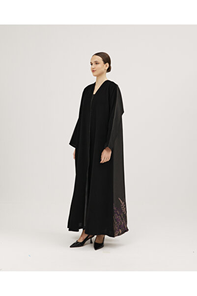 SOROSE SA عباية باربي تفته نص كلوش بتشجيرة أسفل العباية باللون الذهبي والموف