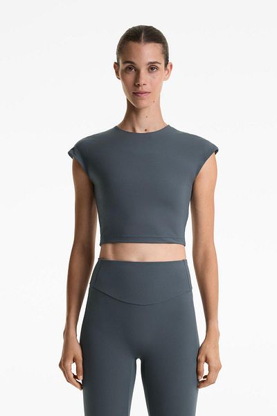 Oysho Light Touch short-sleeved tank top