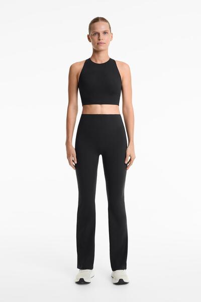 Oysho Light Touch medium-support sports bra