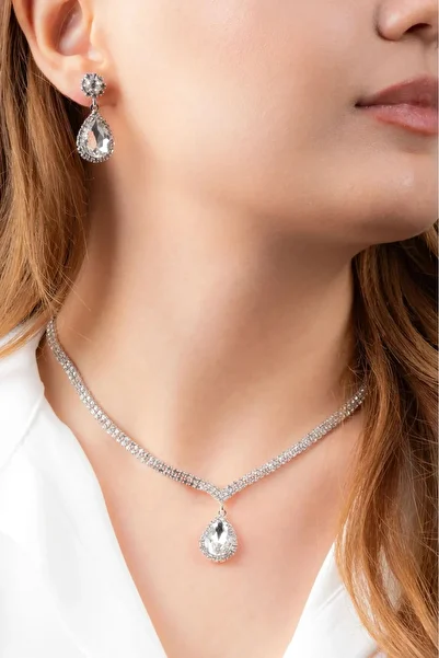 by evrenmusti Drop Stone Design Necklace Earring Set