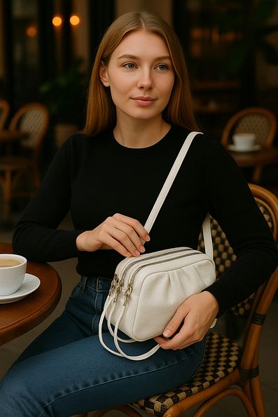 Handley Women's Cross Strap Multi-Eye Zipper Detailed Shoulder Bag
