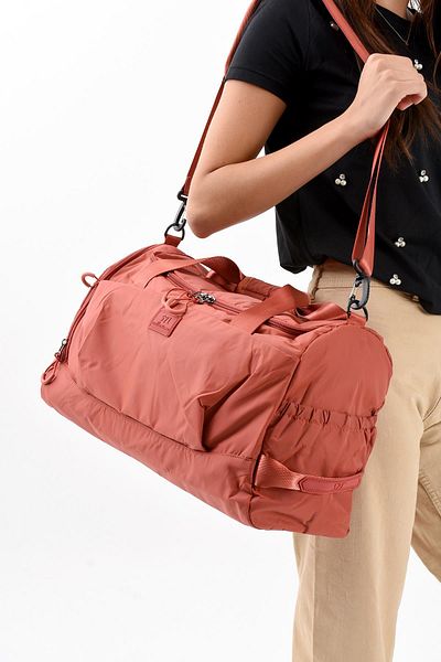 571 Collections Çanta Ultra Light Stylish and Waterproof Large Size Shoulder, Hand Travel Bag Red Model: (571-13-9H)