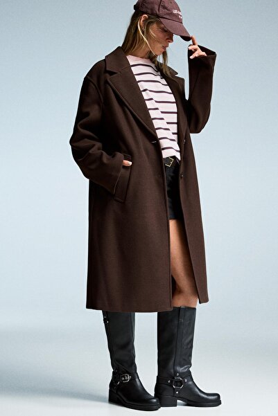 Bershka Yumuşak dokulu uzun palto