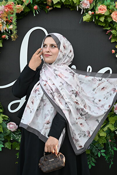 Desenay Scarfs شال نورا الزهري من ديسيناي