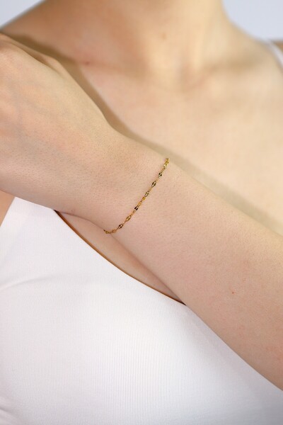 Steel Singapore Mirrored Gold Color Chain Bracelet : Shiny And Unshaded Design