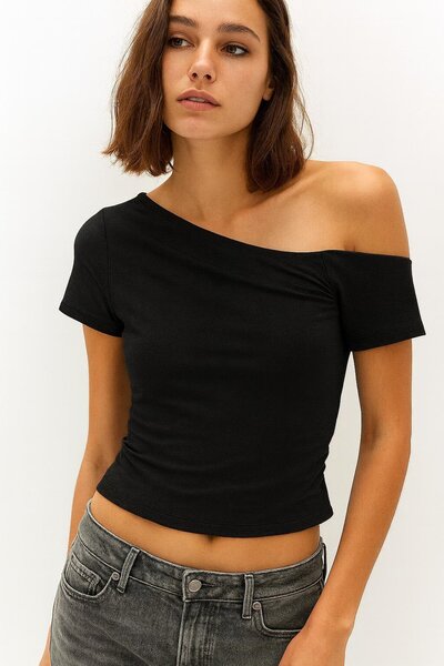 HAKKE Bluză tricotată elastică cu guler asimetric